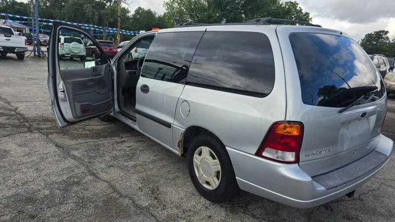 2003 Ford Windstar LX Standard