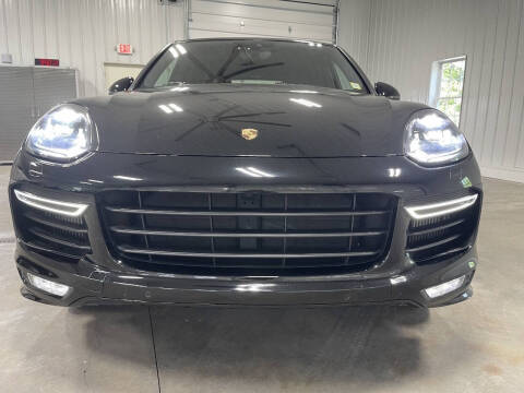 2016 Porsche Cayenne GTS