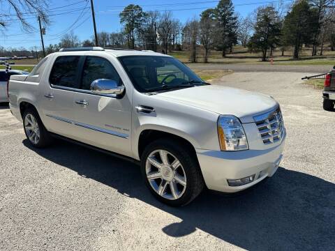 2011 Cadillac Escalade EXT for sale at Preferred Auto Sales in Whitehouse TX