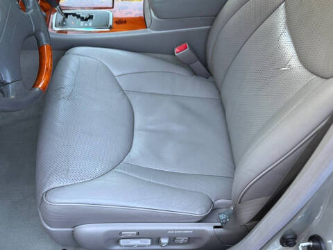 2003 Lexus LS 430