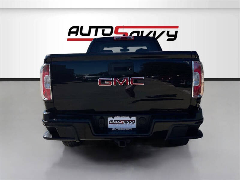2022 GMC Canyon Elevation Standard