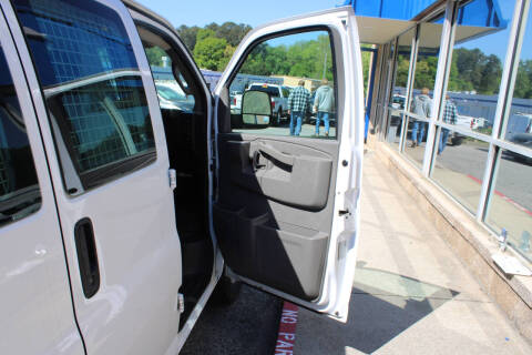 2017 Chevrolet Express 2500