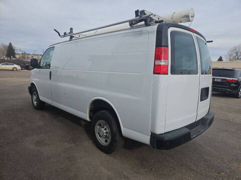 2017 Chevrolet Express 2500