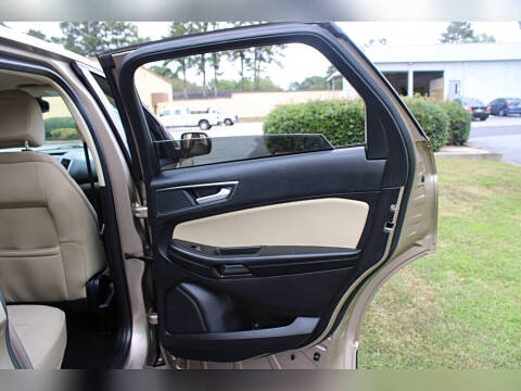2021 Ford Edge SE