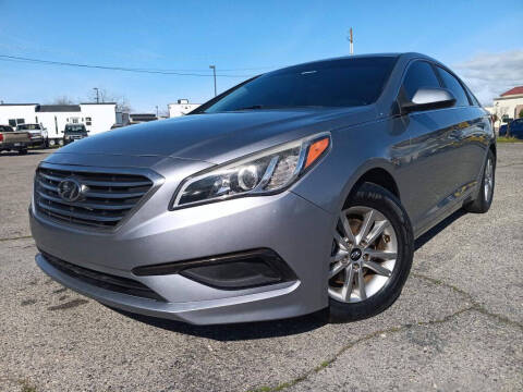 2017 Hyundai Sonata for sale at Auto Mercado in Clovis CA