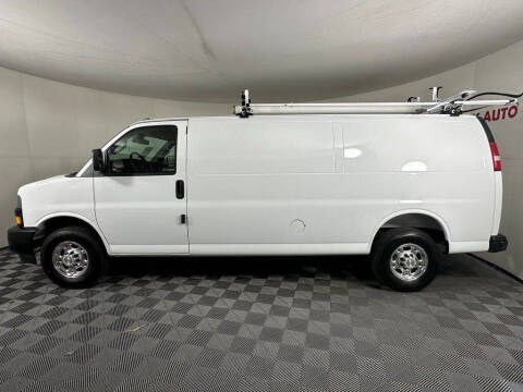 2025 Chevrolet Express 2500