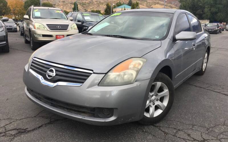 2008 Nissan Altima for sale at PLANET AUTO SALES in Lindon UT