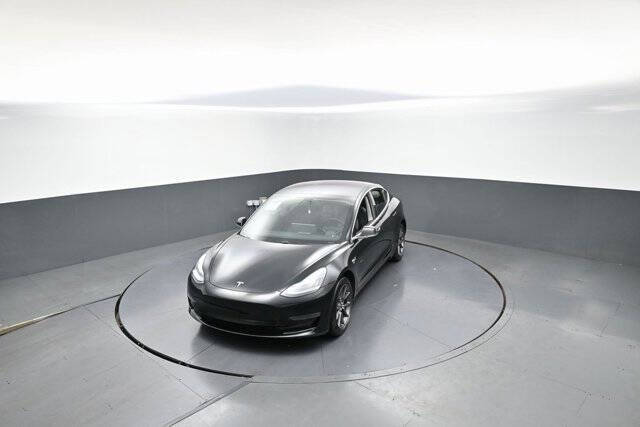 2019 Tesla Model 3 Mid Range