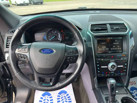 2016 Ford Explorer Sport