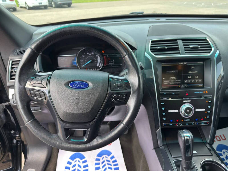 2016 Ford Explorer Sport
