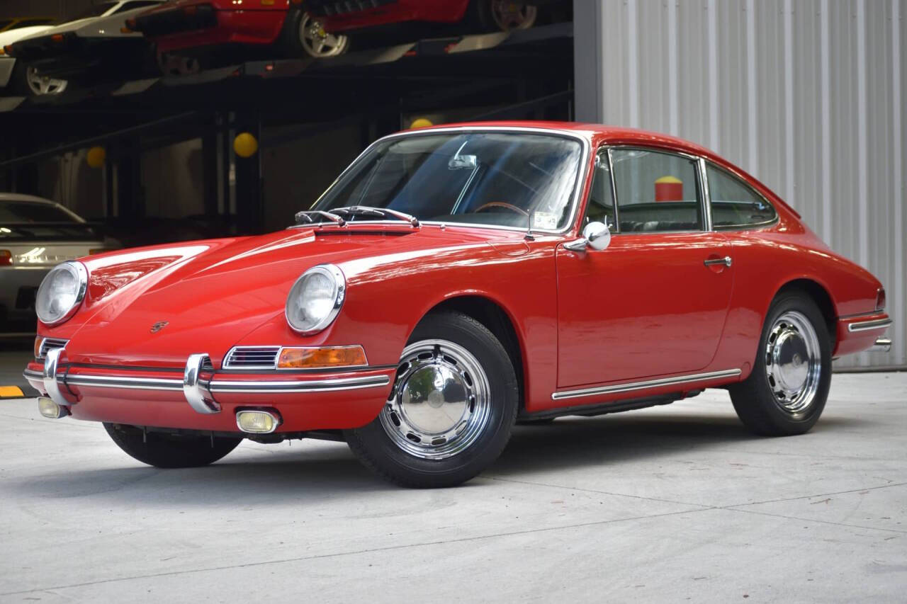 1966 Porsche 911 35