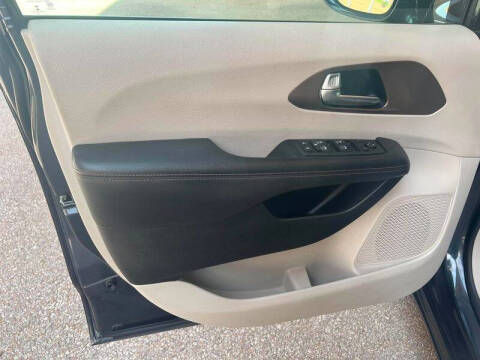 2019 Chrysler Pacifica Touring L Plus