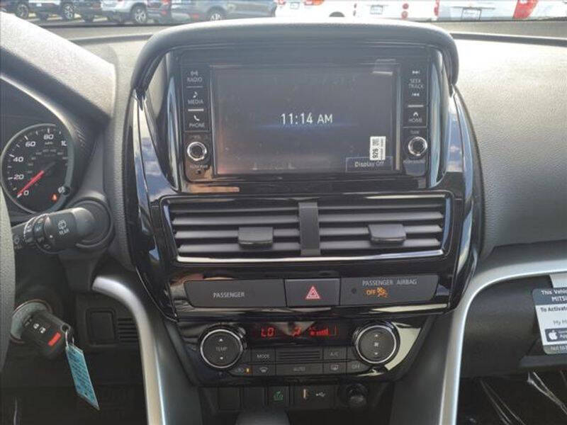 2024 Mitsubishi Eclipse Cross ES