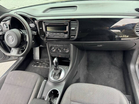 2014 Volkswagen Beetle 2.5L Entry PZEV