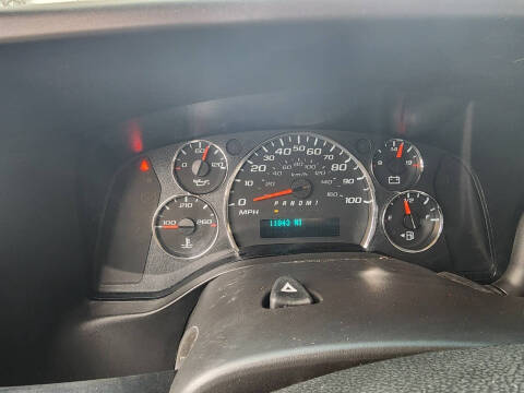 2023 Chevrolet Express 2500