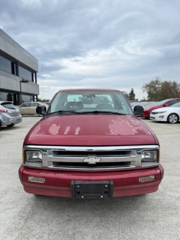 1996 Chevrolet S-10 LS