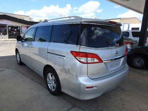 2017 Nissan Quest SV