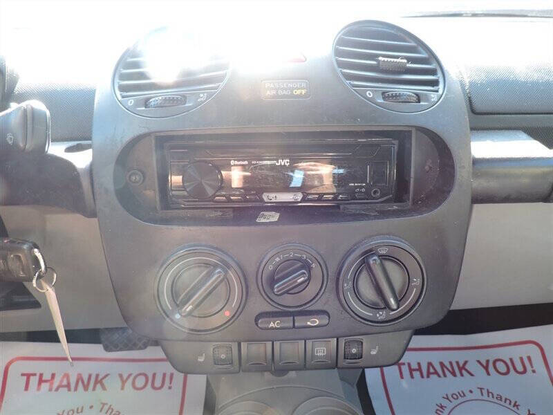 2005 Volkswagen New Beetle Convertible GLS