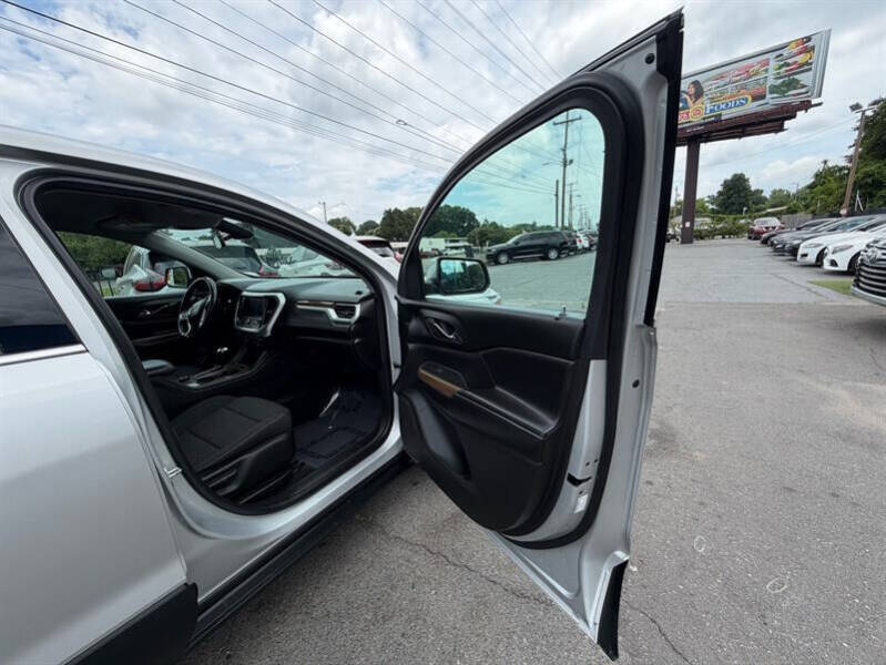 2018 GMC Acadia SLE-1