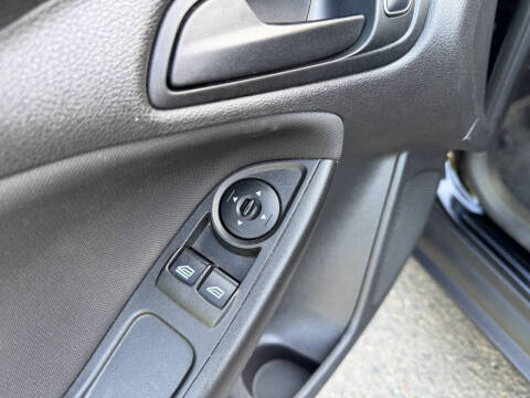 2018 Ford Focus S