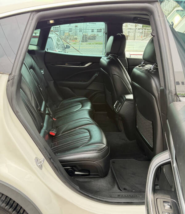 2017 Maserati Levante