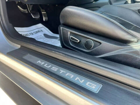 2017 Ford Mustang EcoBoost Premium