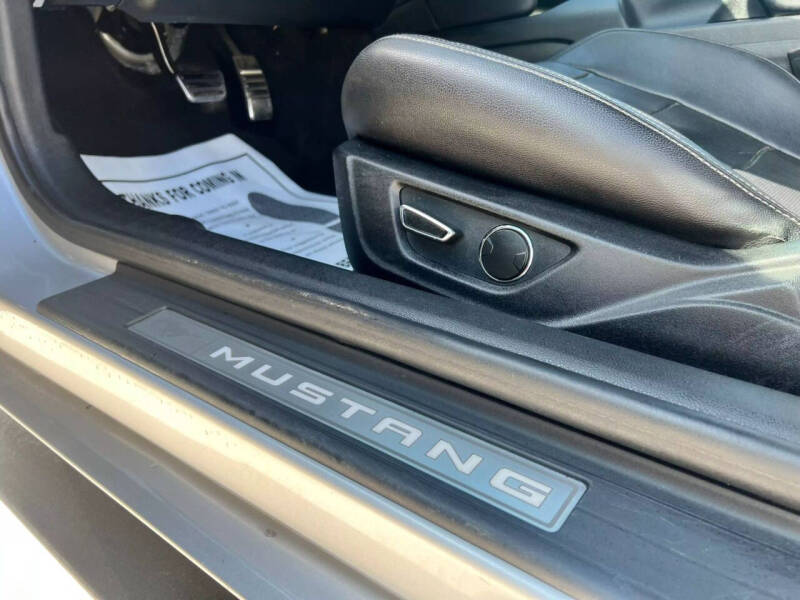 2017 Ford Mustang EcoBoost Premium