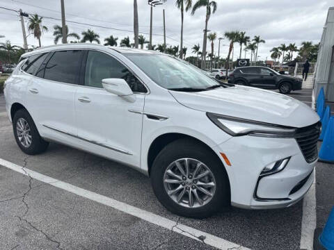 2023 Buick Enclave Essence