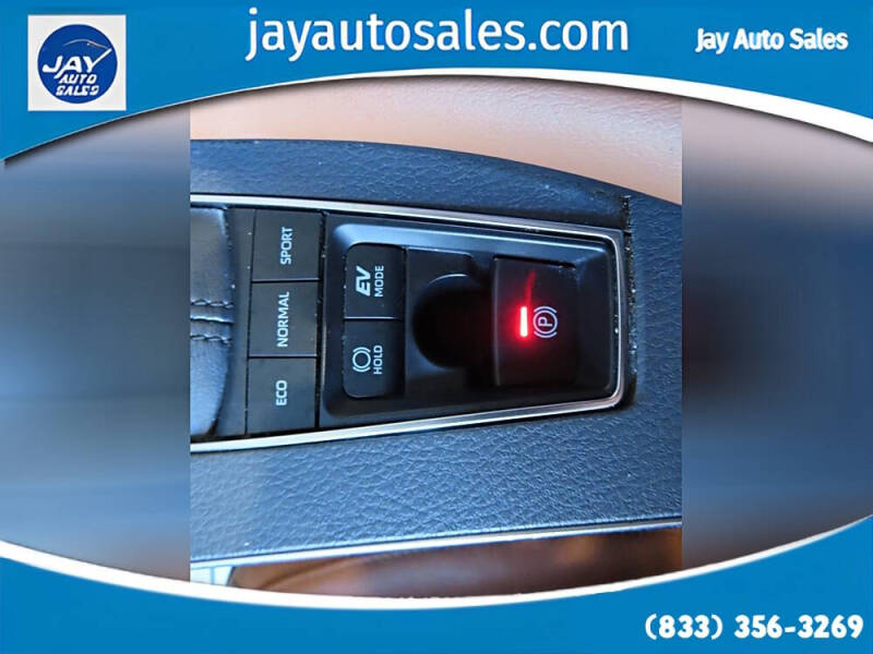 2020 Toyota Avalon Hybrid Limited