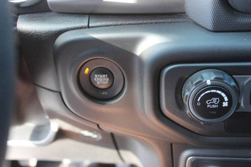 2020 Jeep Gladiator Sport