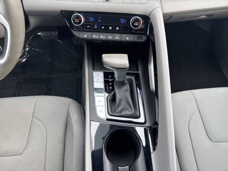 2023 Hyundai Elantra