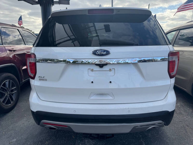 2016 Ford Explorer XLT