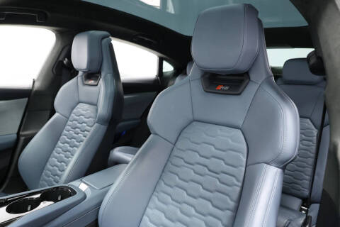 2023 Audi RS e-tron GT quattro