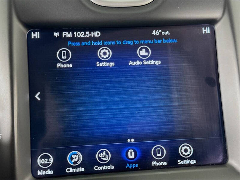 2023 Chrysler 300 Touring L