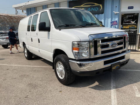 2013 Ford E-Series E-350 SD