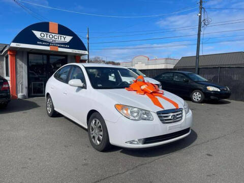 2010 Hyundai Elantra for sale at OTOCITY in Totowa NJ