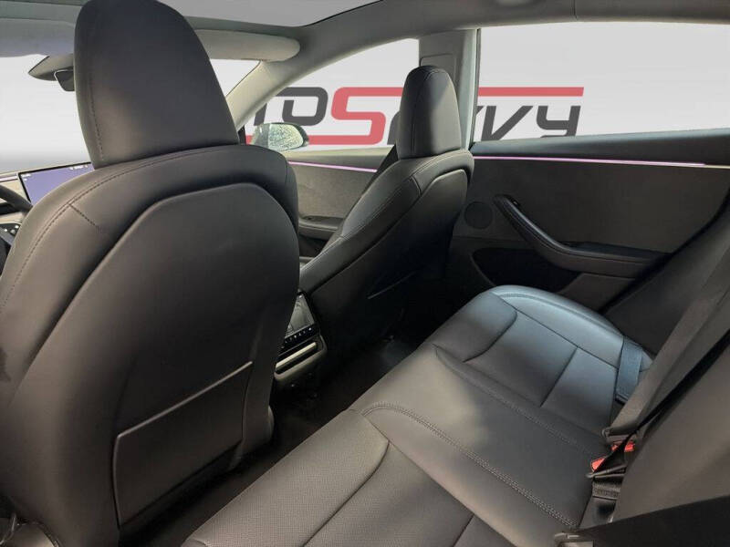 2025 Tesla Model 3 Long Range