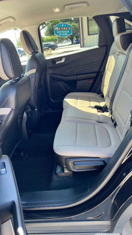 2021 Ford Escape SEL