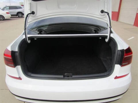 2018 Volkswagen Passat V6 GT