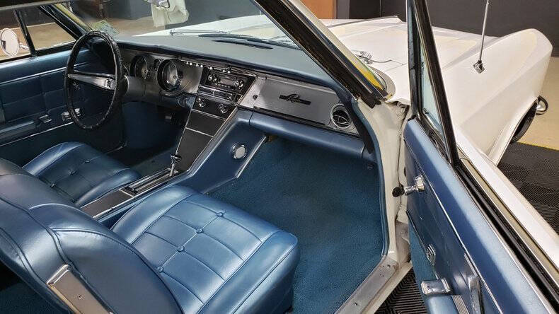 1963 Buick Riviera