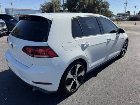 2018 Volkswagen Golf GTI S