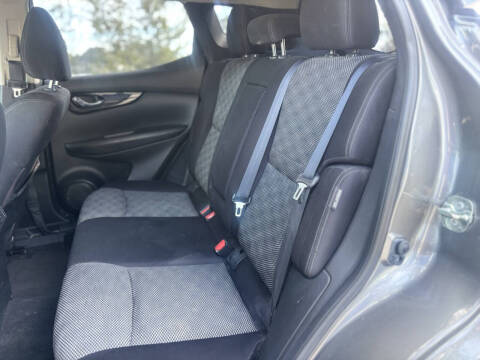 2020 Nissan Rogue Sport SV