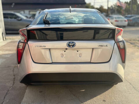 2017 Toyota Prius Two