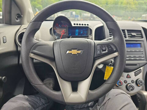 2015 Chevrolet Sonic LS Auto