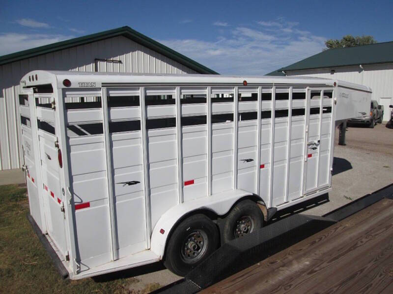 2001 Titan Trailer Standard