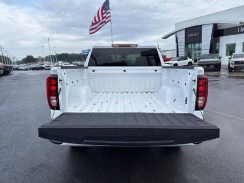 2026 GMC Sierra 1500 Elevation Standard