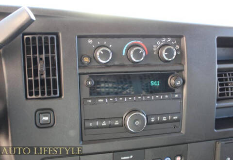 2023 Chevrolet Express 2500