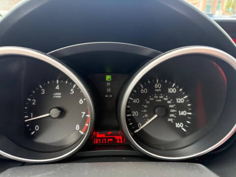 2012 Mazda MAZDA5 Touring