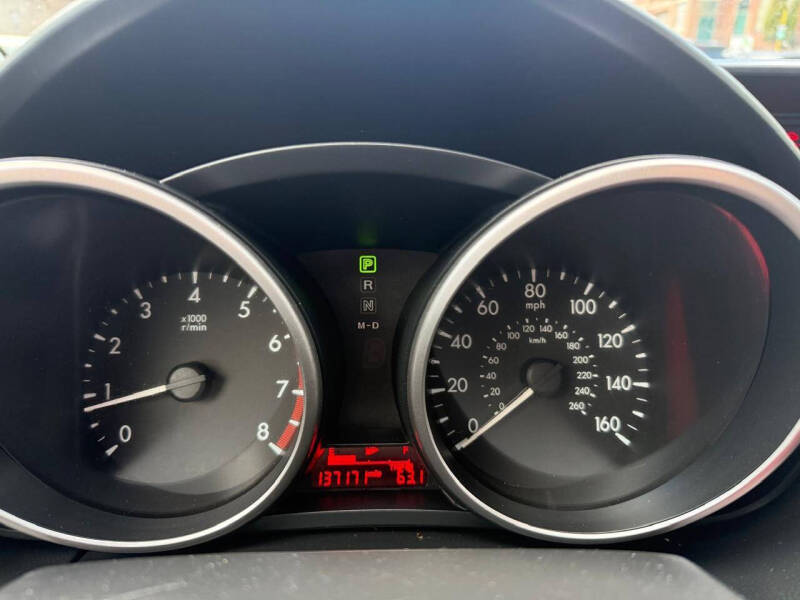 2012 Mazda MAZDA5 Touring