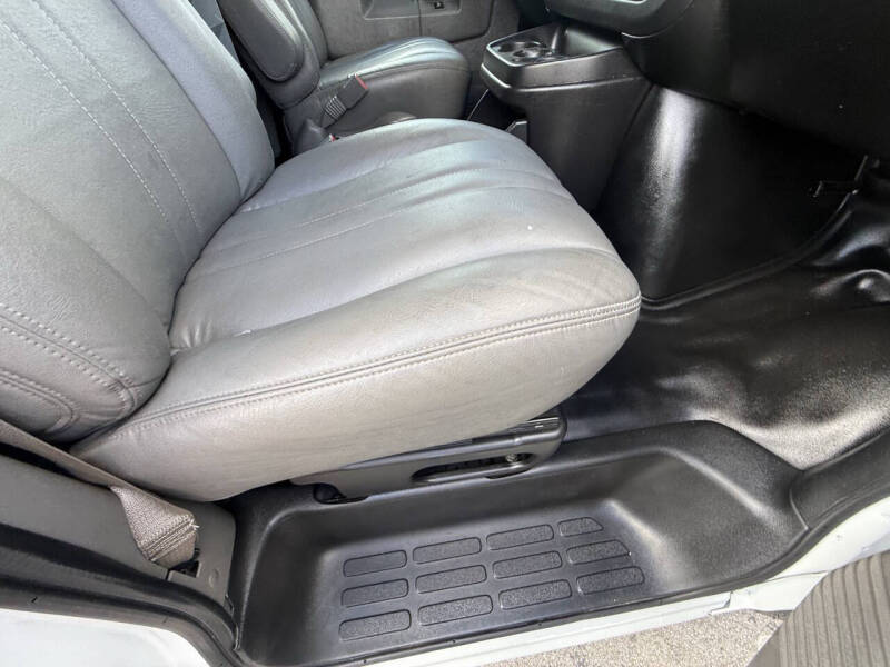 2018 GMC Savana 2500